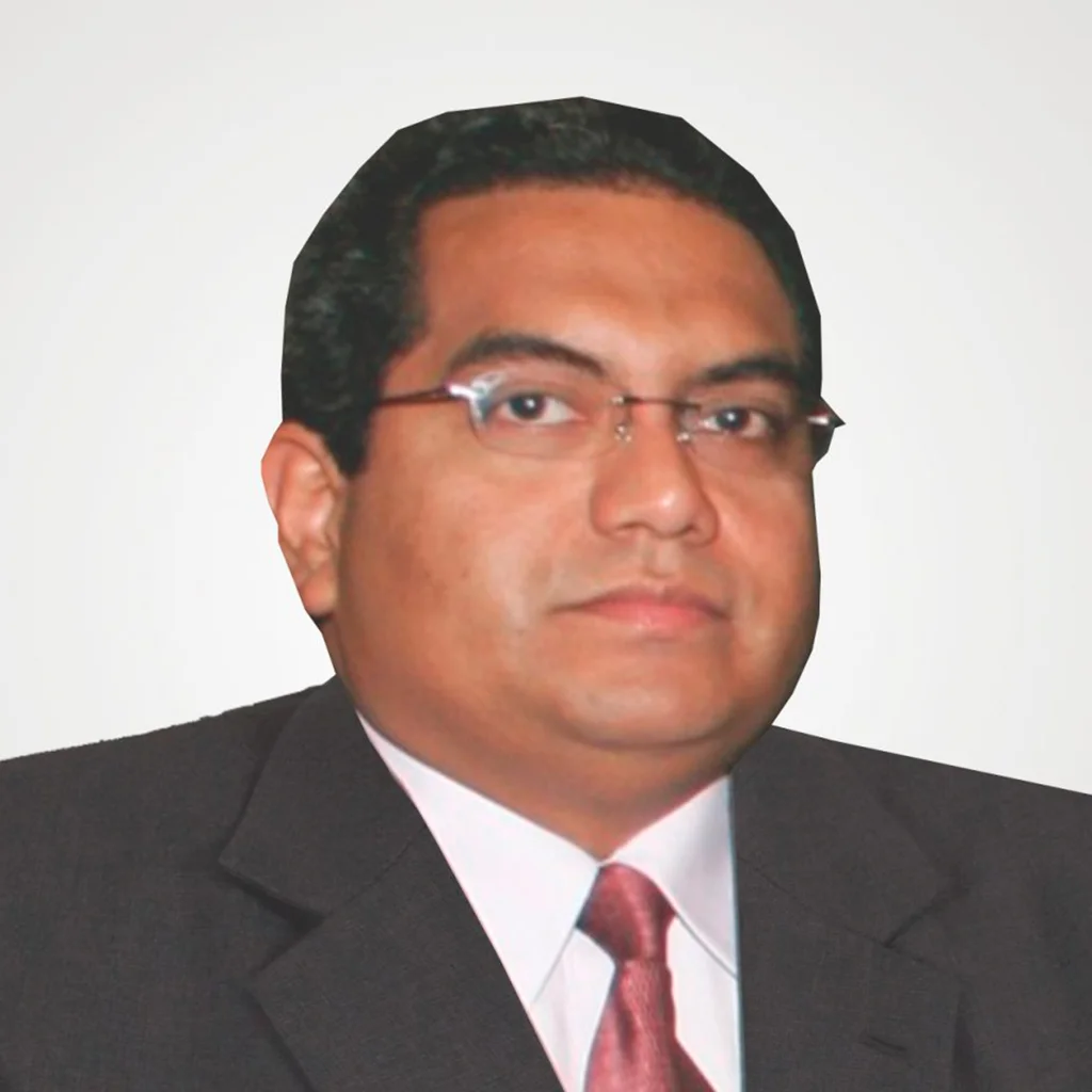 2_equipo_albero-suarez-leading-edge-1