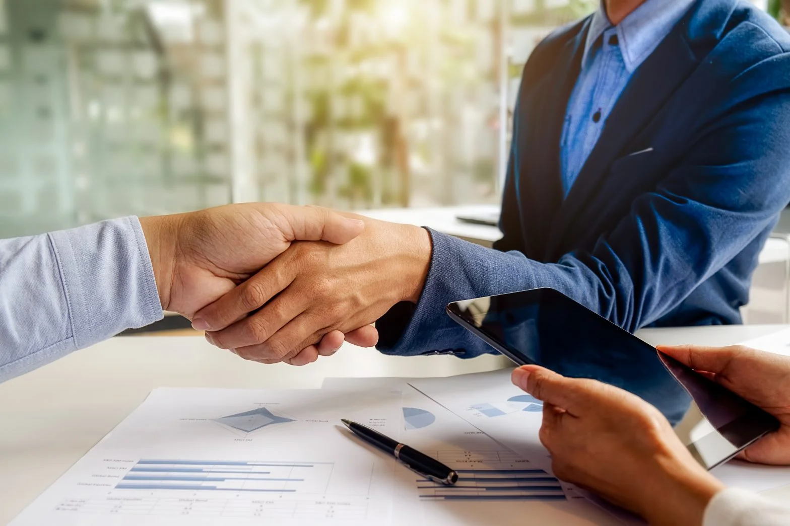 shutterstock_548325367-1568x1045